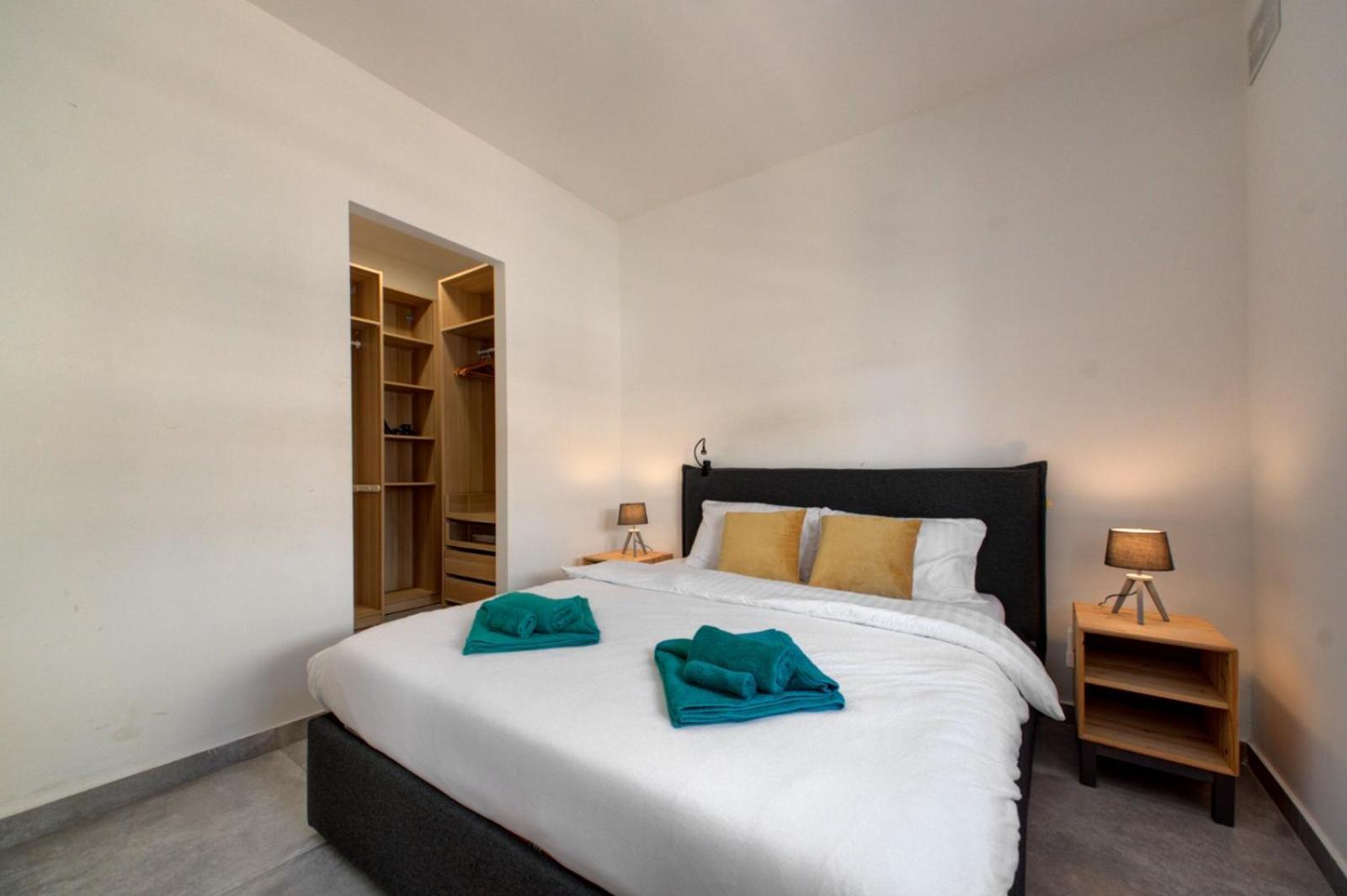 Modern Sliema Apartment Near Sea Eksteriør billede