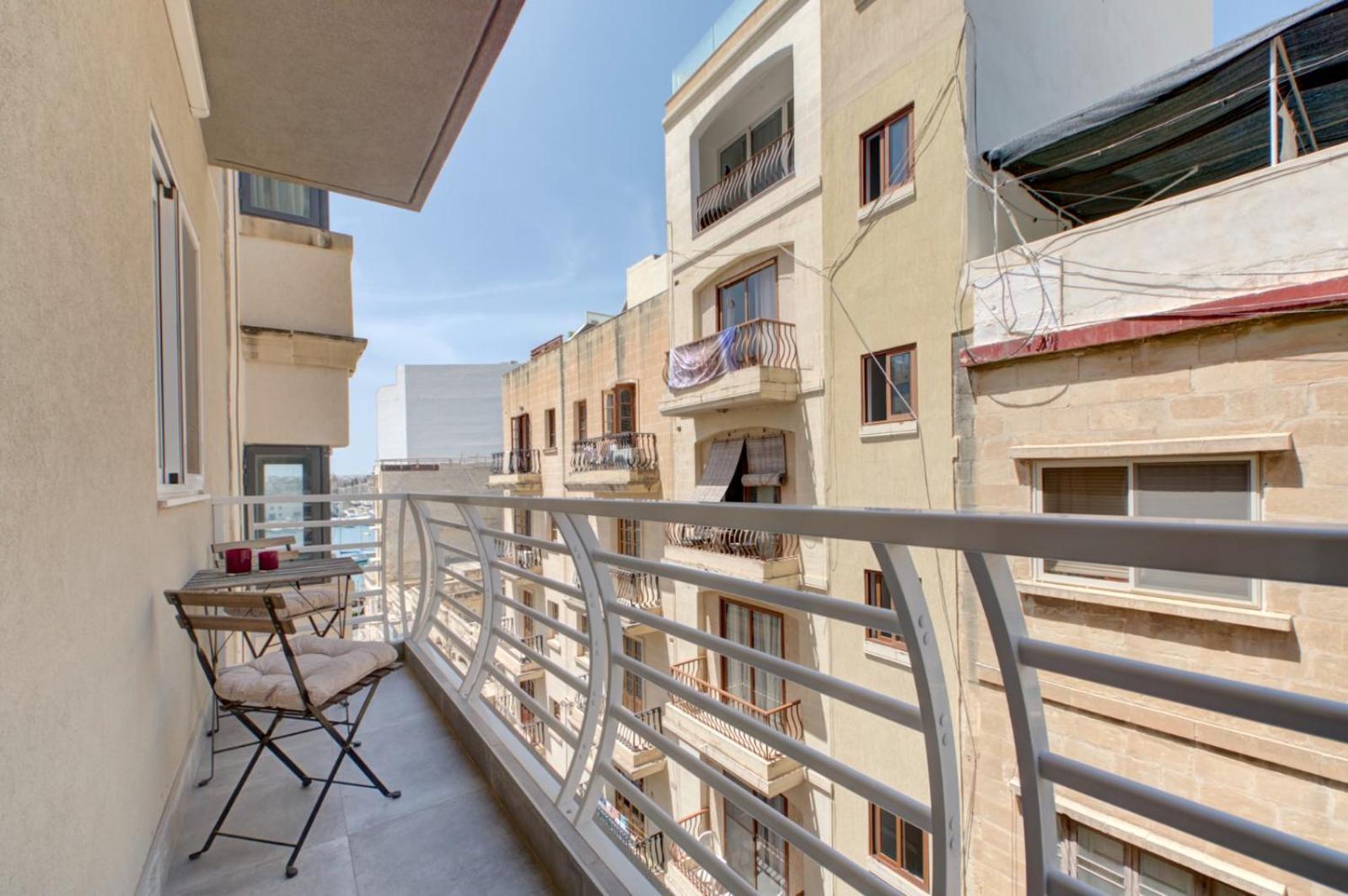 Modern Sliema Apartment Near Sea Eksteriør billede